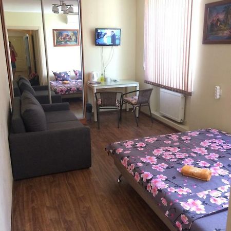 Room In The Guest House Одеса Екстер'єр фото